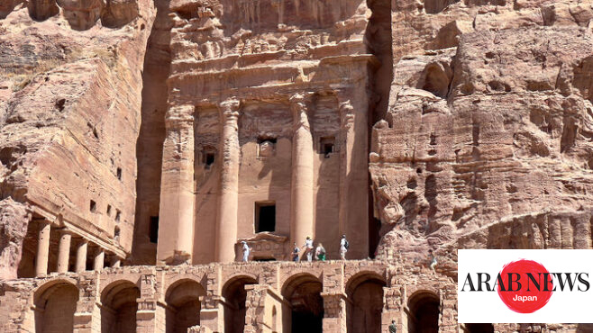 ‘Extremely valuable’ secret tomb uncovered in Jordan’s Petra｜Arab News Japan