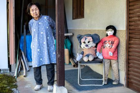 Lone child brings hope to Japan’s puppet village｜Arab News Japan