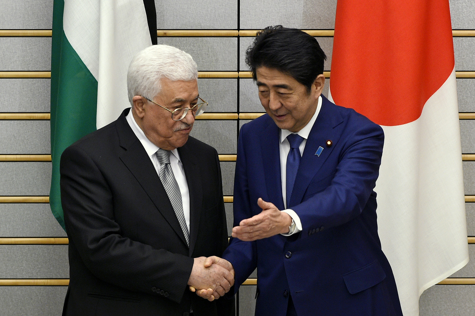 日本が和平調停の仲介人となる可能性も Arab News