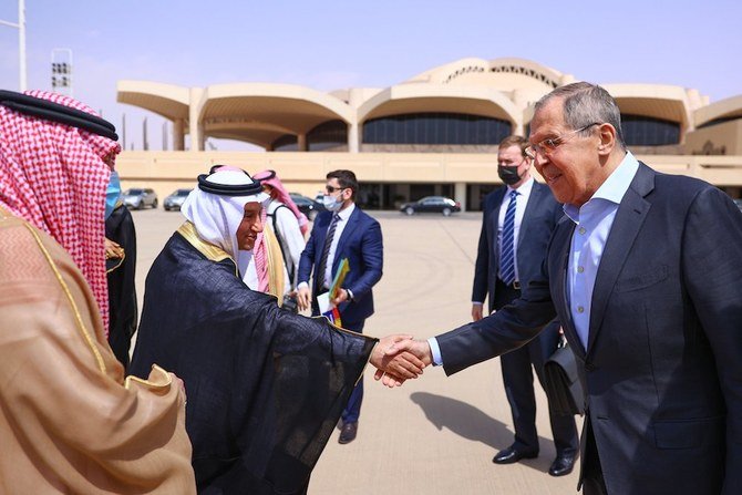 サウジアラビア皇太子 ロシア外相が会談 Arab News