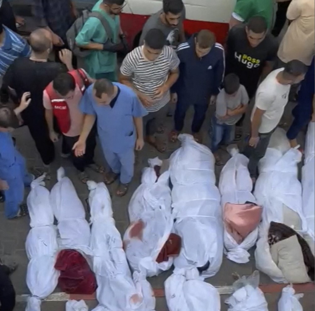 ガザの保健省は、空爆によって50人以上が死亡し、150人ほどが負傷したと発表した。(AFP通信)